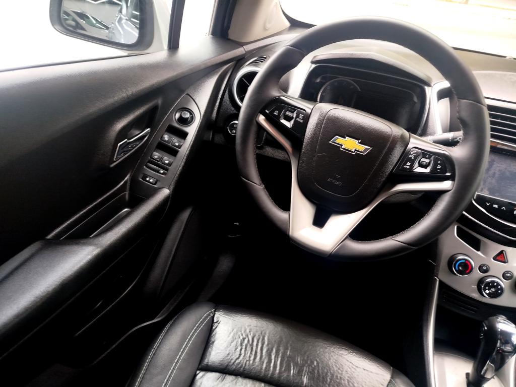 CHEVROLET Tracker - Foto
