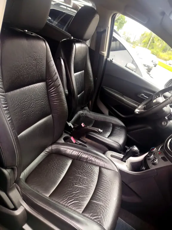 CHEVROLET Tracker - Foto