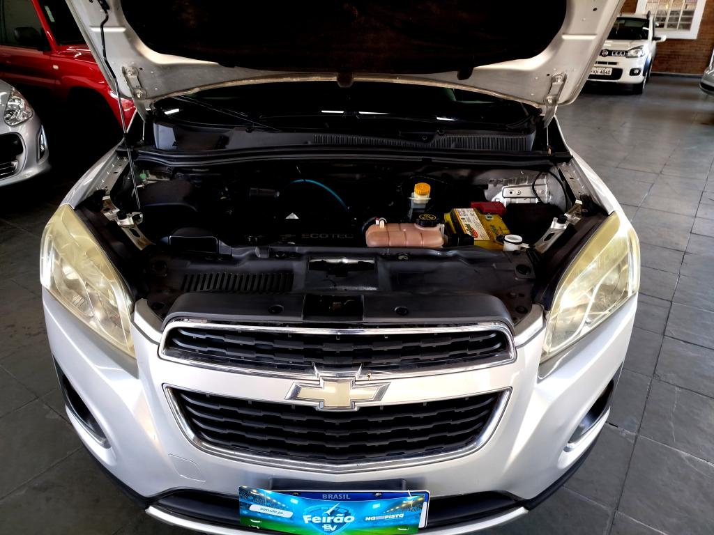 CHEVROLET Tracker - Foto