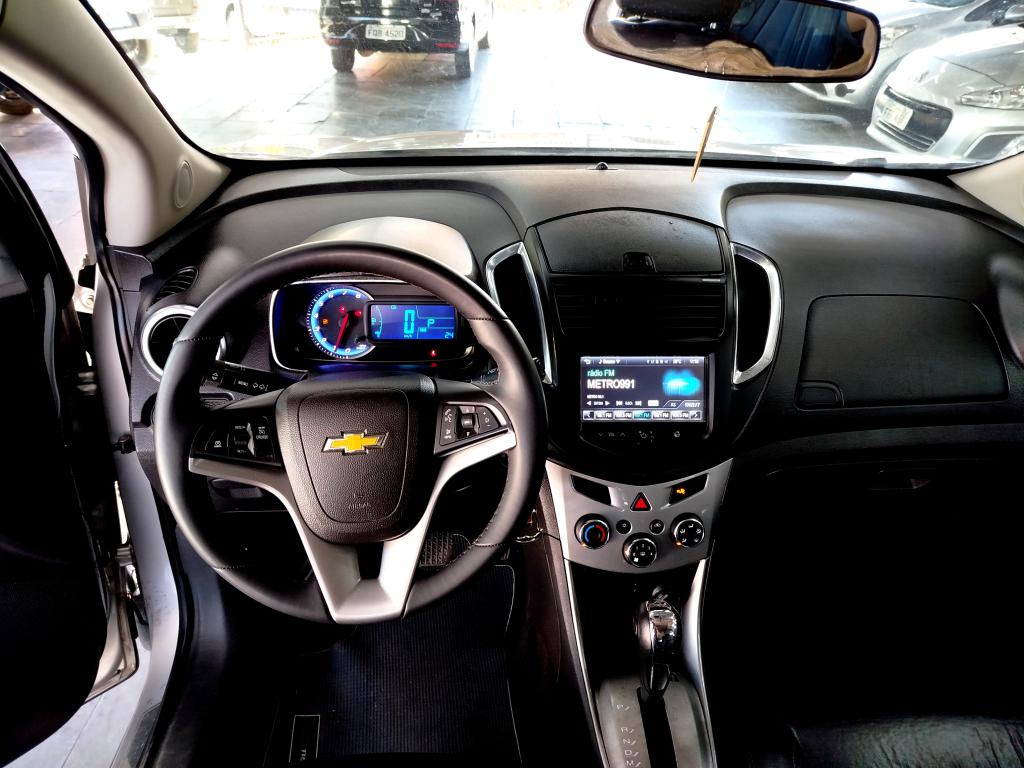 CHEVROLET Tracker - Foto