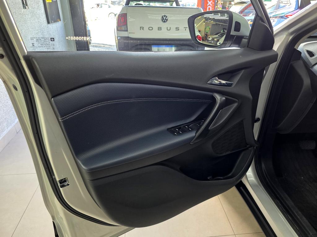 CHEVROLET Tracker - Foto