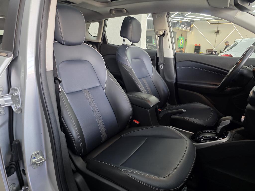 CHEVROLET Tracker - Foto