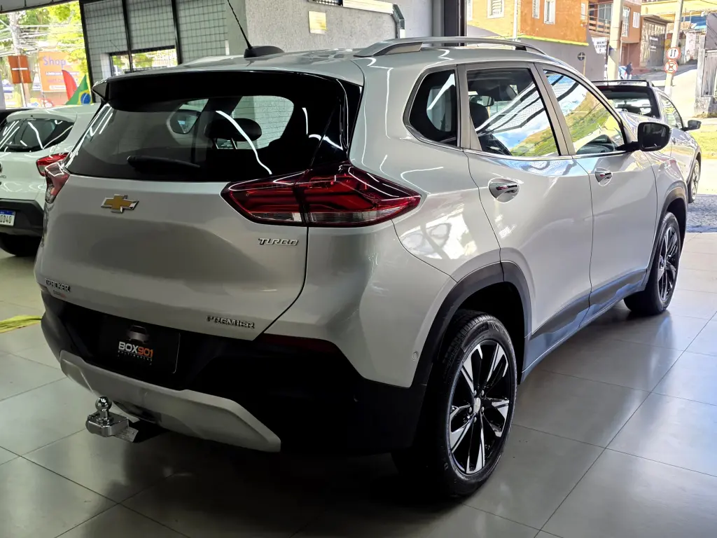 CHEVROLET Tracker - Foto