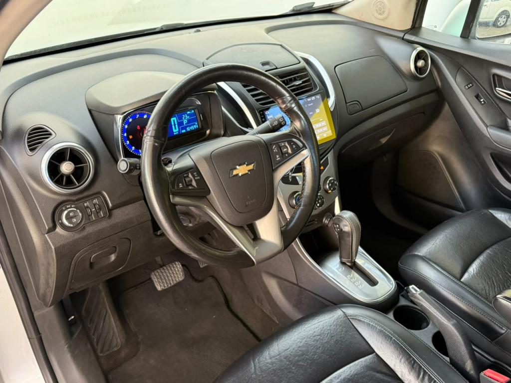 CHEVROLET Tracker - Foto