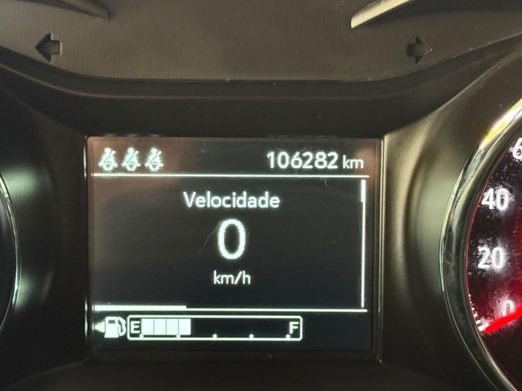 CHEVROLET Tracker - Foto