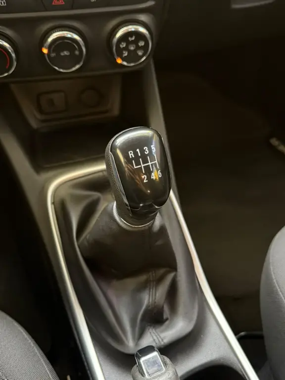 CHEVROLET Tracker - Foto