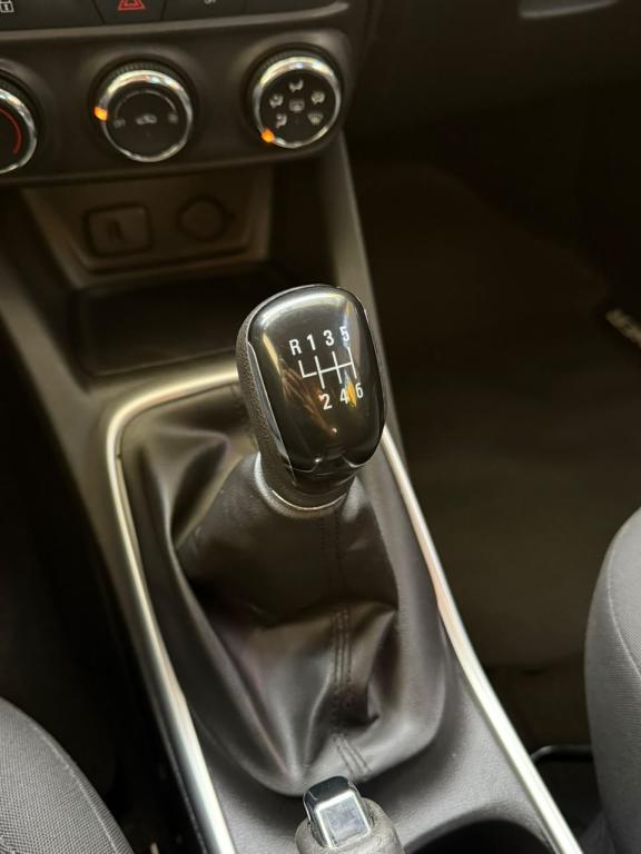 CHEVROLET Tracker - Foto