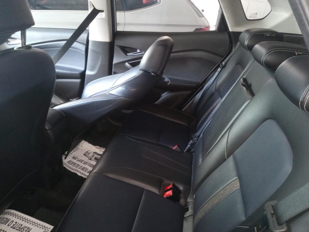 CHEVROLET Tracker - Foto