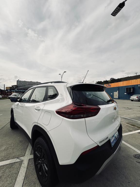 CHEVROLET Tracker - Foto