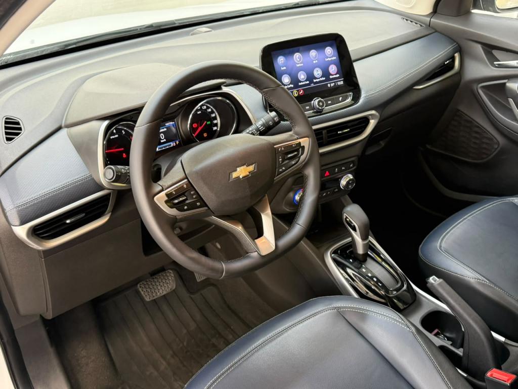 CHEVROLET Tracker - Foto