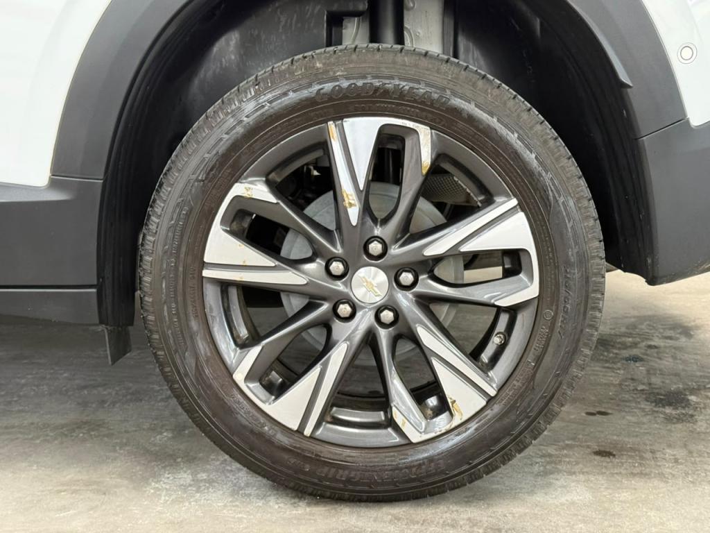 CHEVROLET Tracker - Foto
