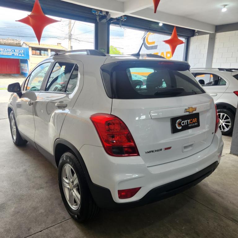 CHEVROLET Tracker - Foto