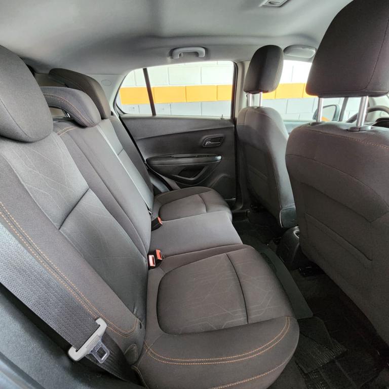 CHEVROLET Tracker - Foto