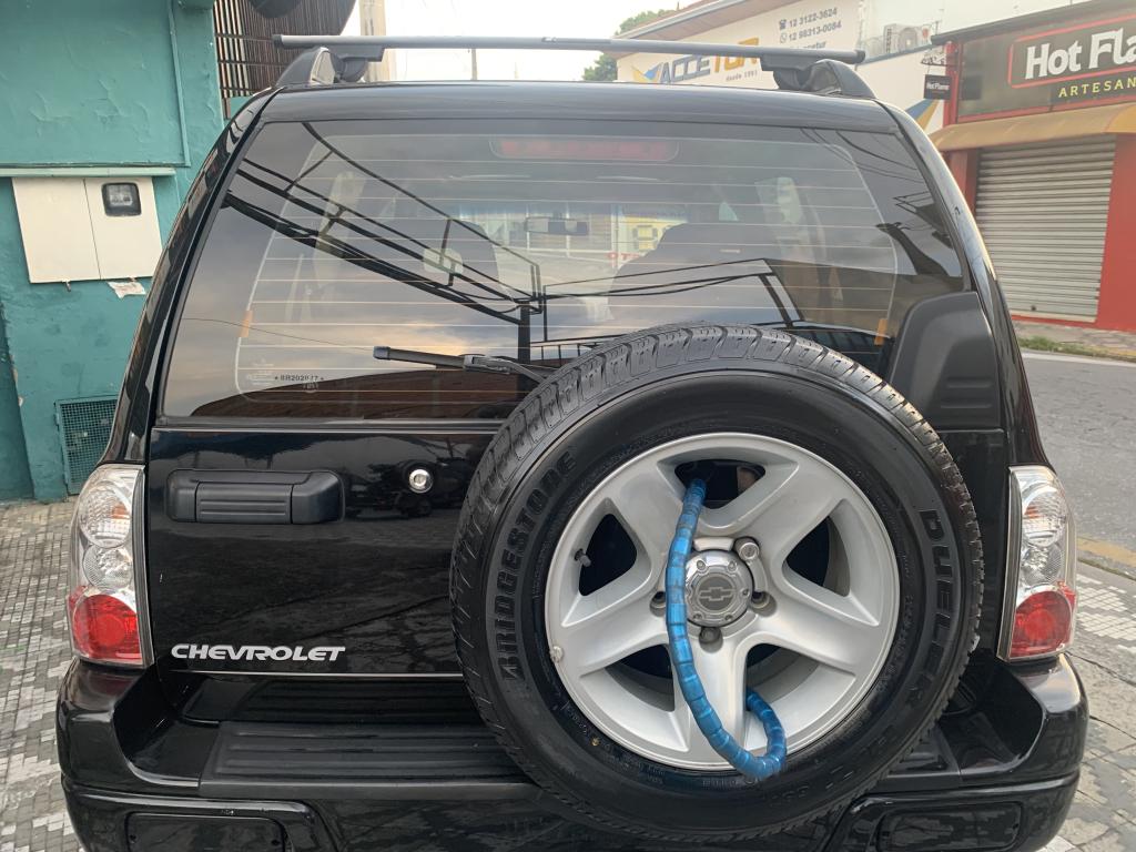 CHEVROLET Tracker - Foto