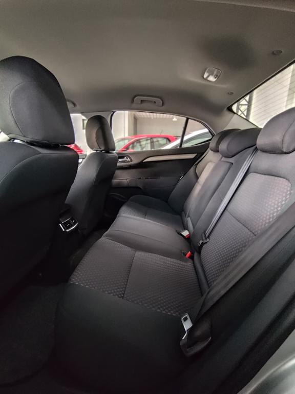 CITROEN C4 Sedan - Foto