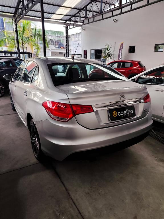 CITROEN C4 Sedan - Foto