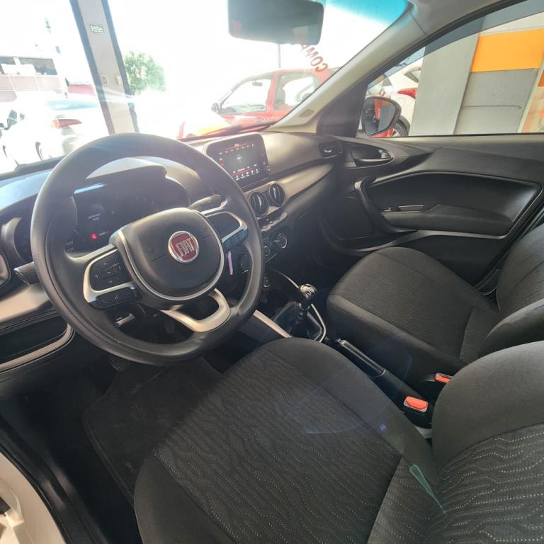FIAT Cronos - Foto