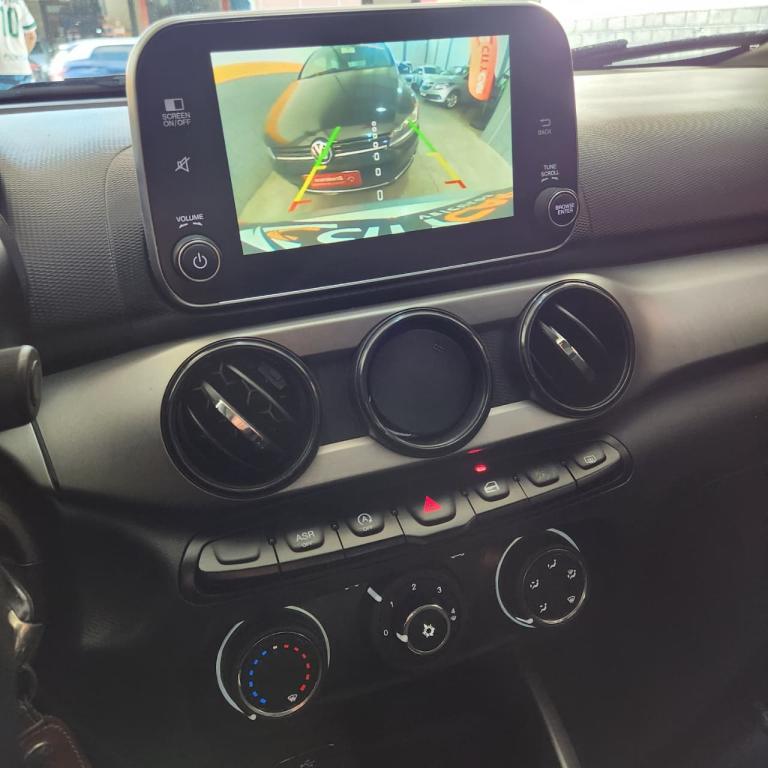 FIAT Cronos - Foto