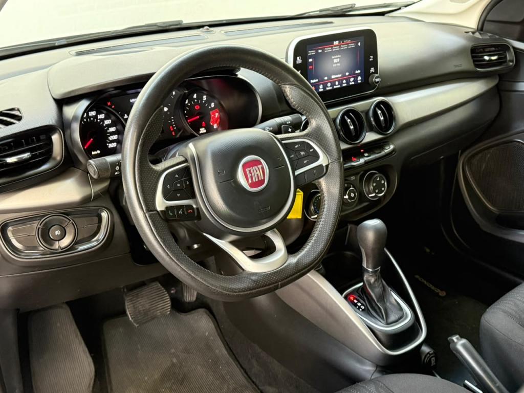 FIAT Cronos - Foto