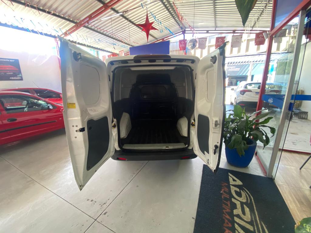 FIAT Fiorino Furgão - Foto