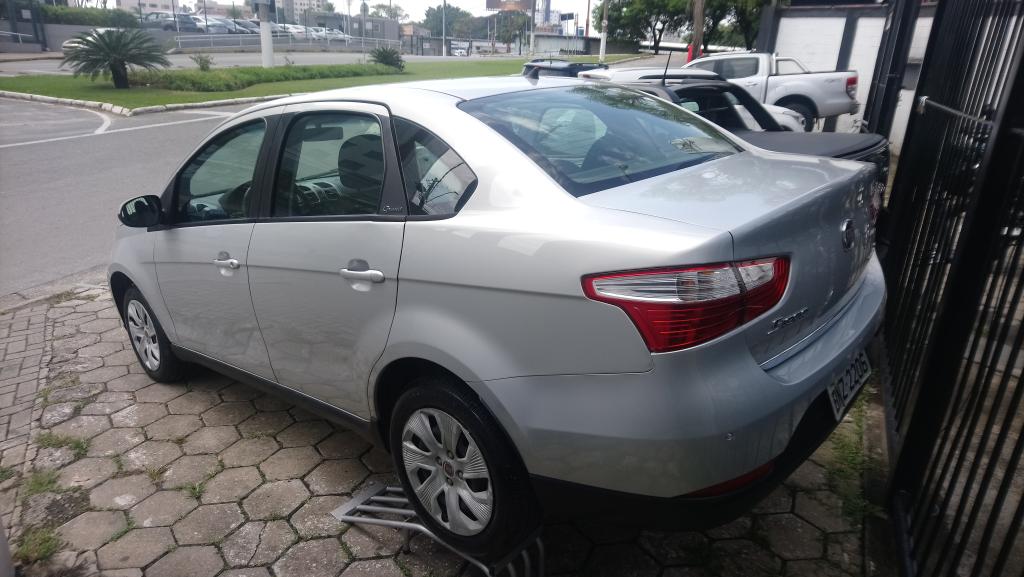 FIAT Grand Siena - Foto