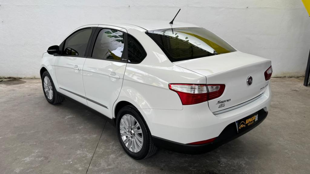 FIAT Grand Siena - Foto