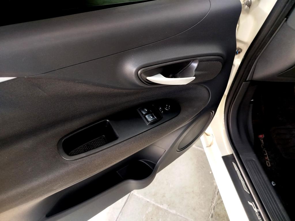 FIAT Punto - Foto