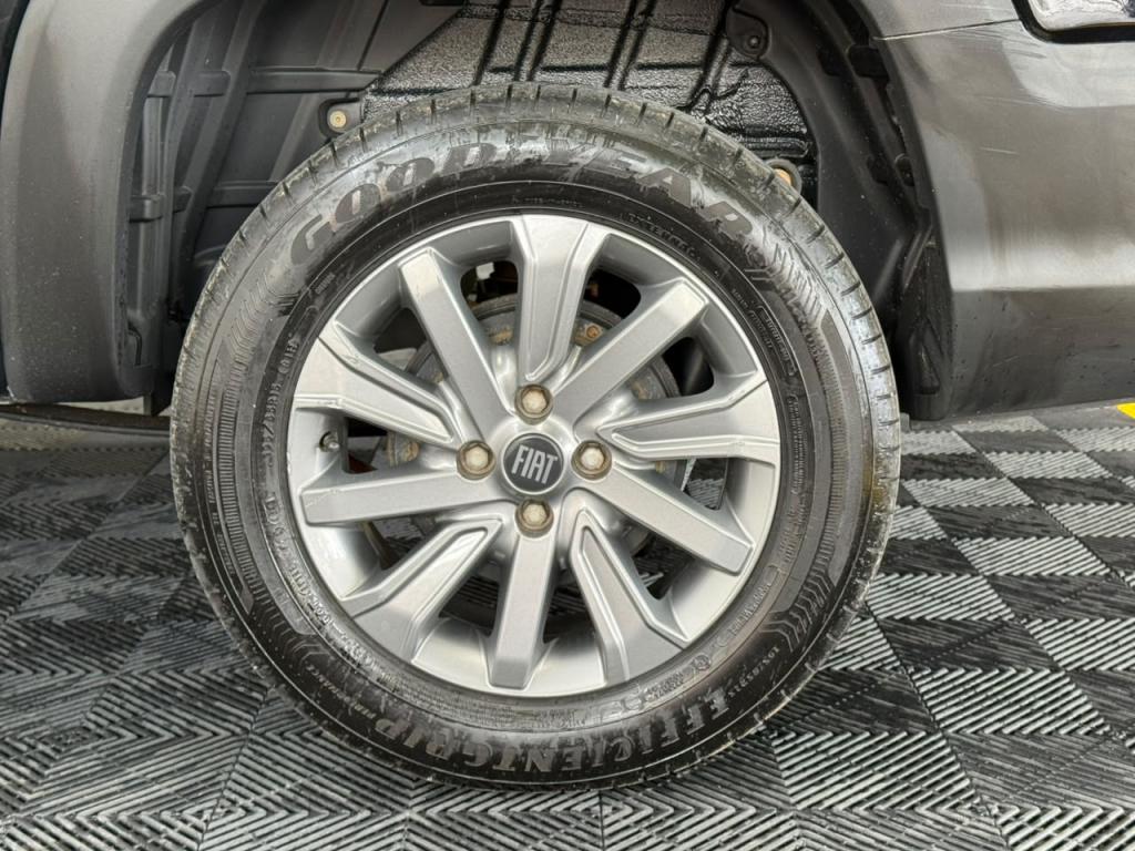 FIAT Strada - Foto