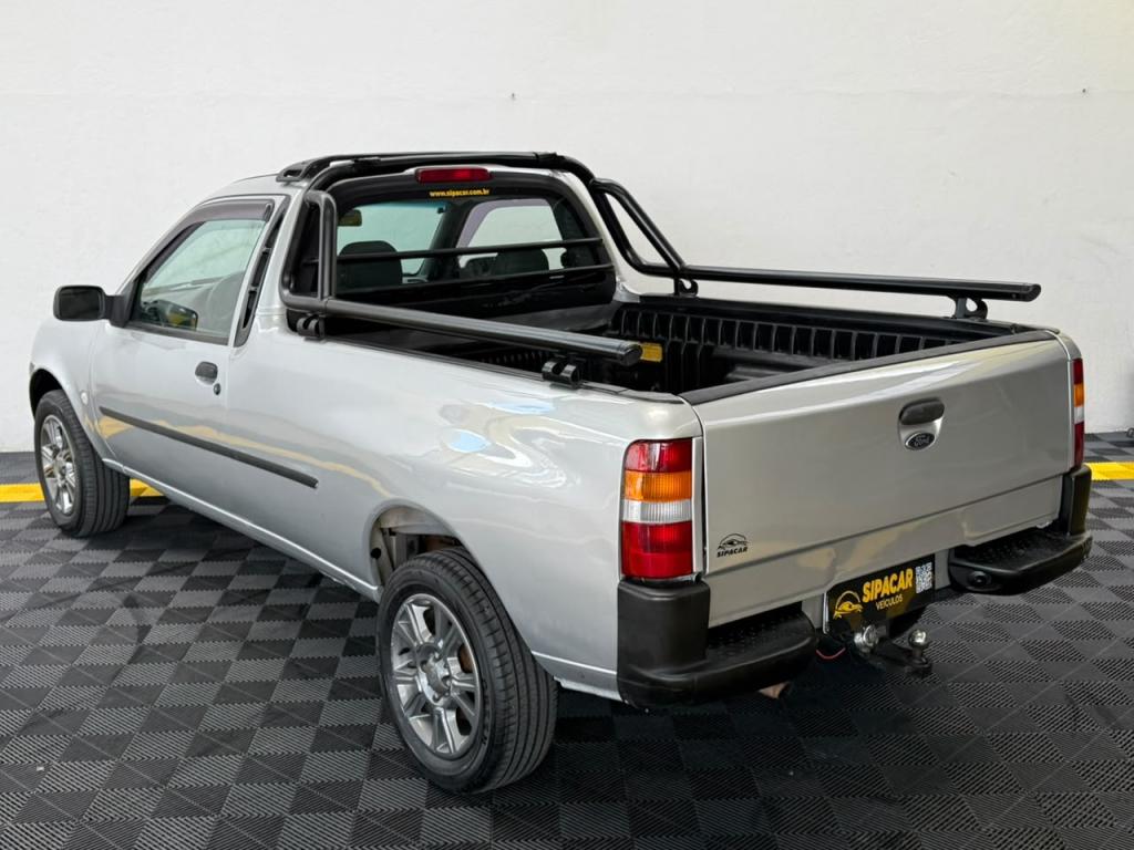 FORD Courier - Foto