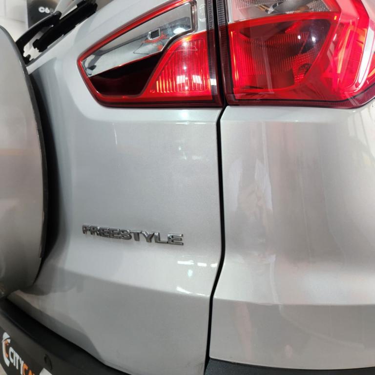 FORD Ecosport - Foto