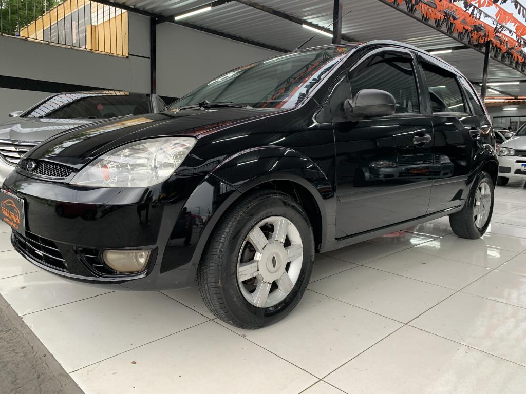 FORD Fiesta Hatch - Foto