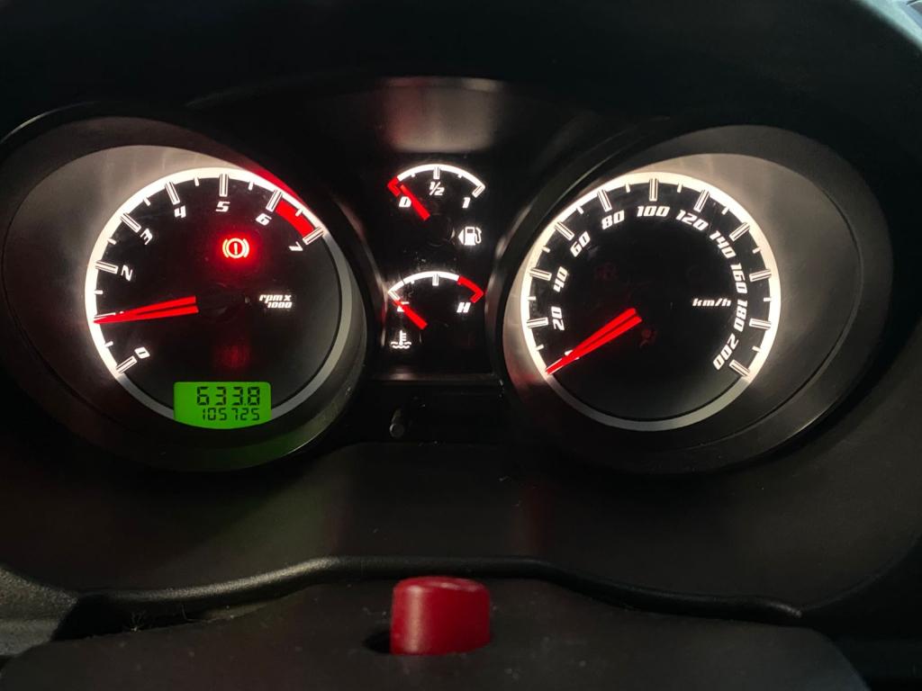 FORD Fiesta Hatch - Foto