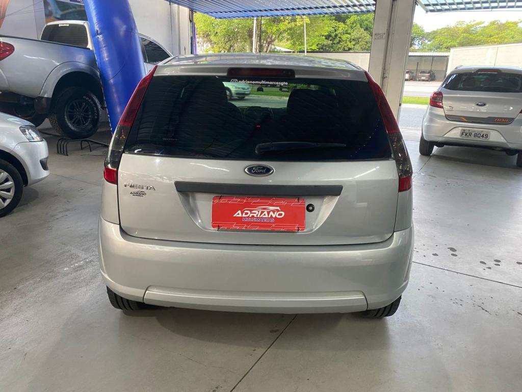 FORD Fiesta Hatch - Foto