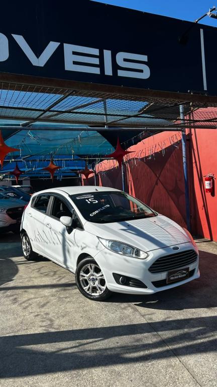 FORD Fiesta Hatch - Foto