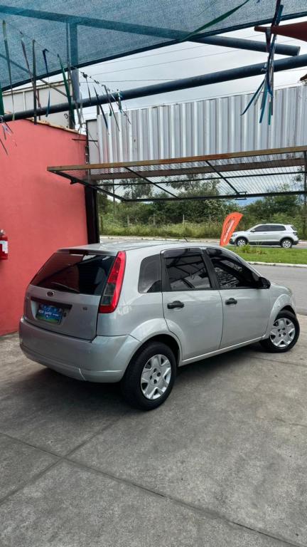 FORD Fiesta Hatch - Foto