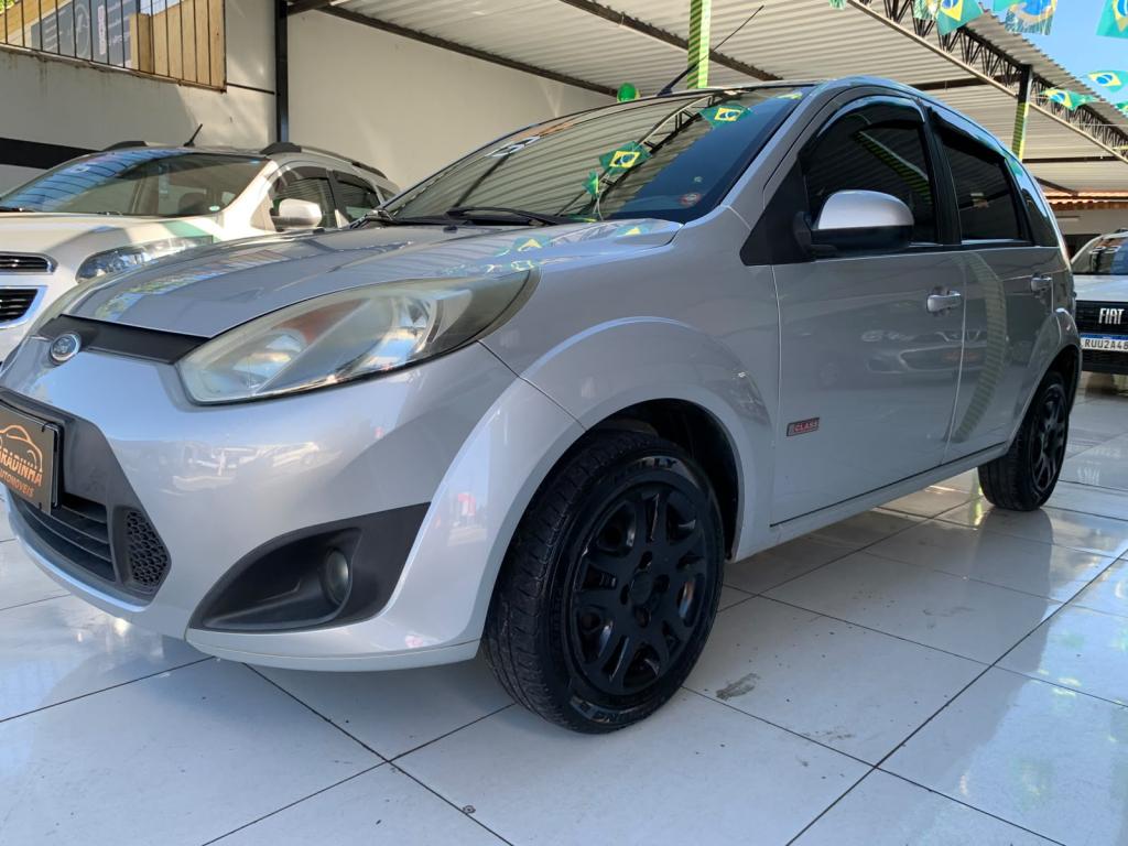 FORD Fiesta Hatch - Foto