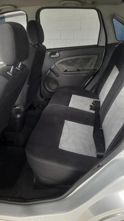 FORD Fiesta Sedan - Foto