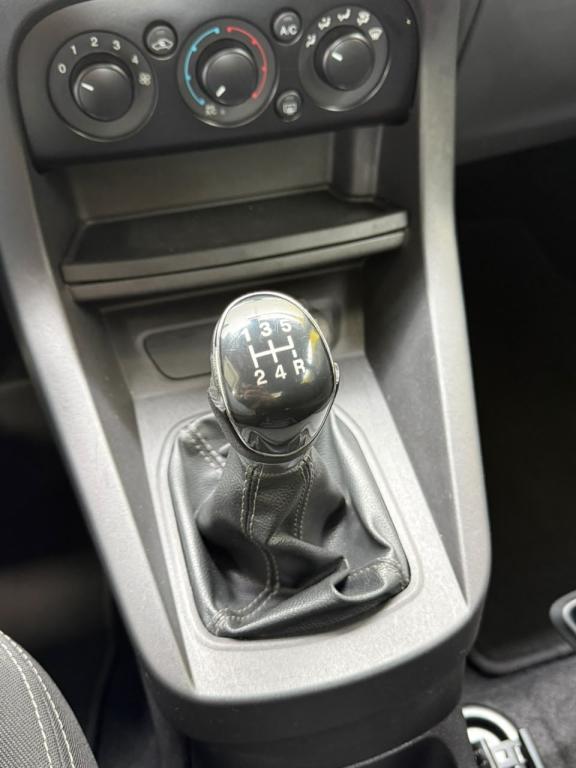 FORD Ka Hatch - Foto