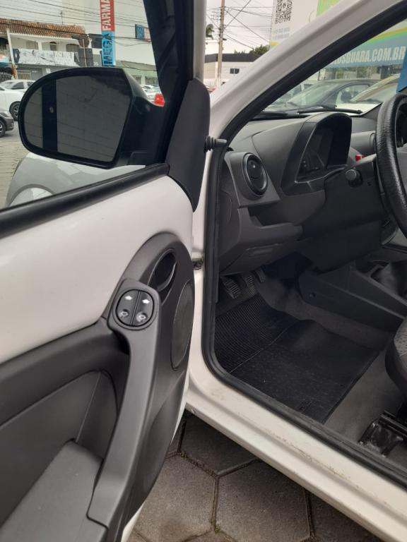 FORD Ka Hatch - Foto