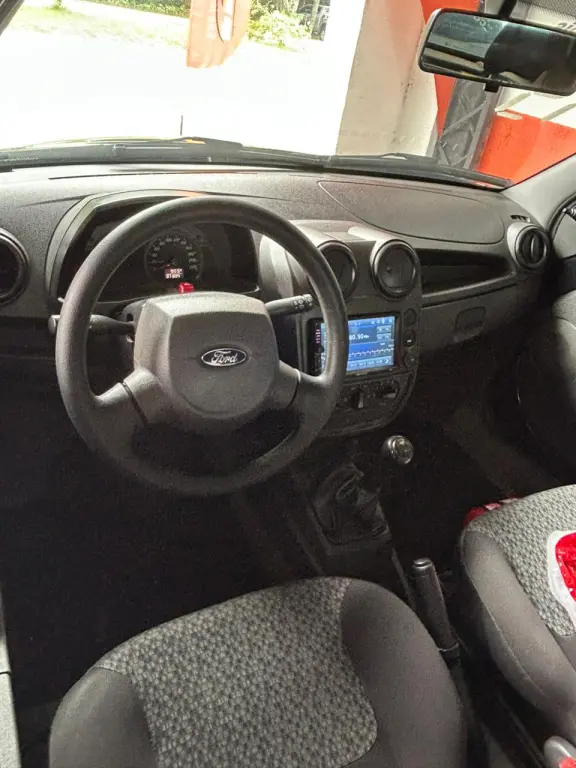 FORD Ka Hatch - Foto