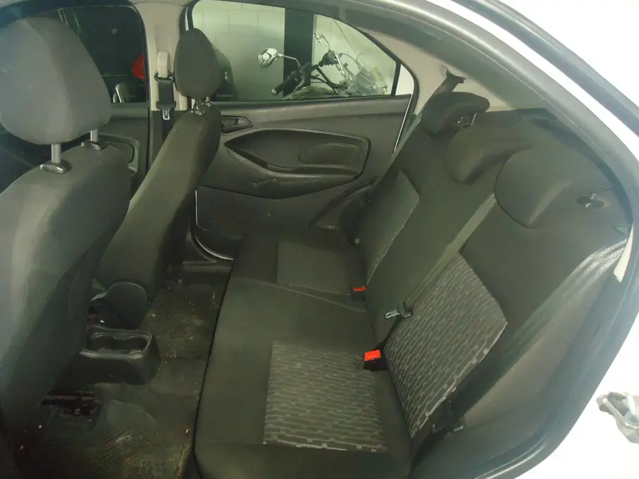 FORD Ka + Sedan - Foto
