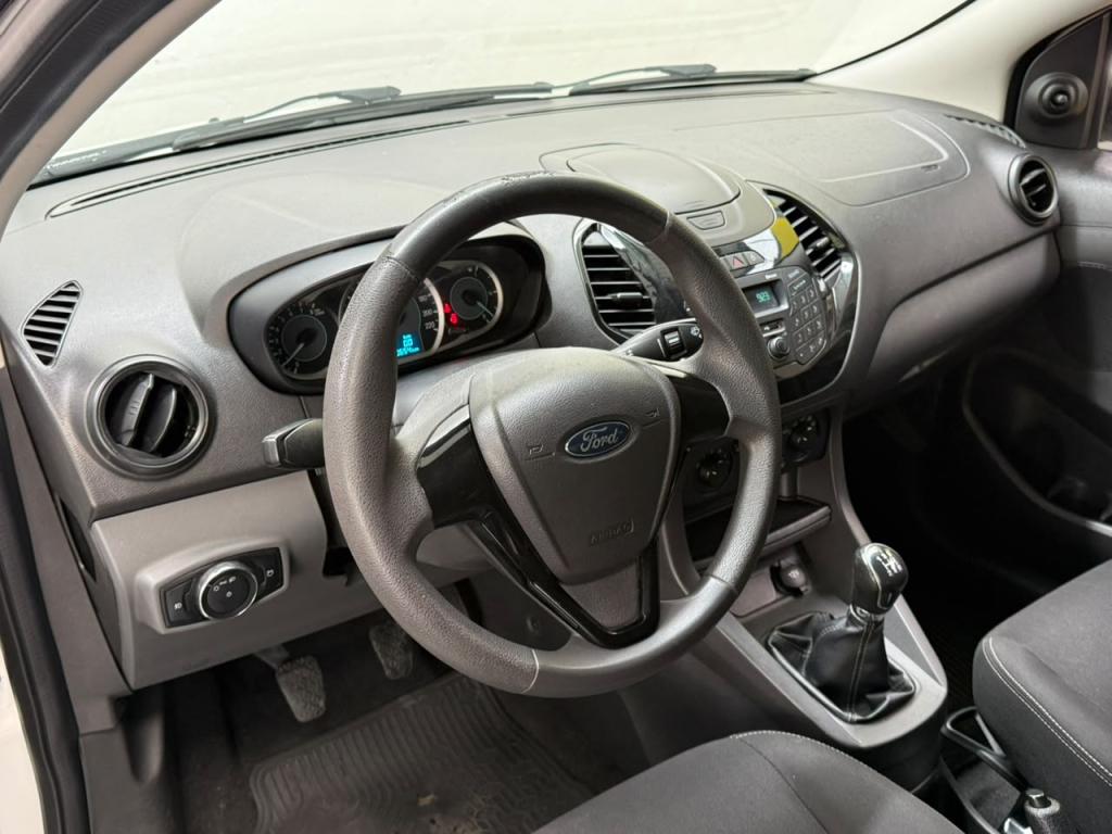 FORD Ka + Sedan - Foto