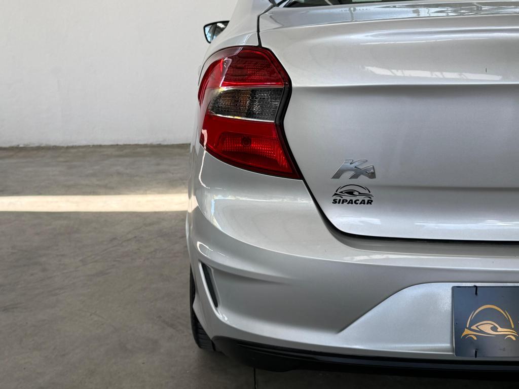 FORD Ka + Sedan - Foto