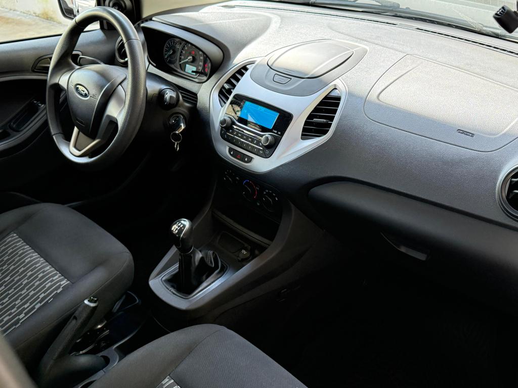 FORD Ka + Sedan - Foto