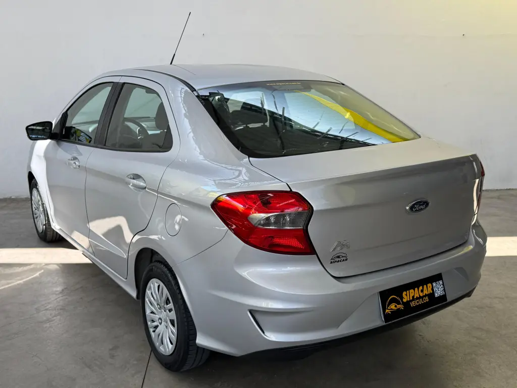 FORD Ka + Sedan - Foto
