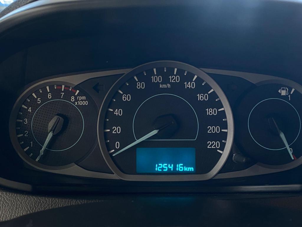 FORD Ka + Sedan - Foto