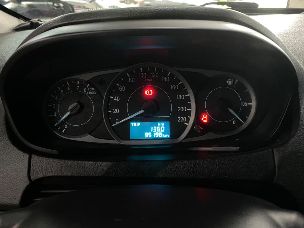 FORD Ka + Sedan - Foto