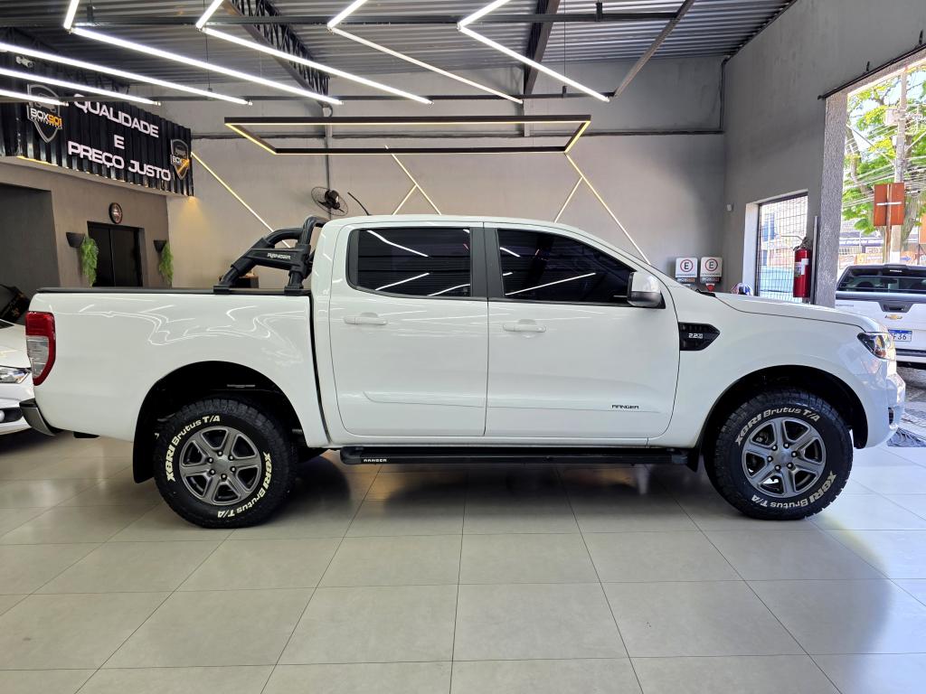 FORD Ranger - Foto