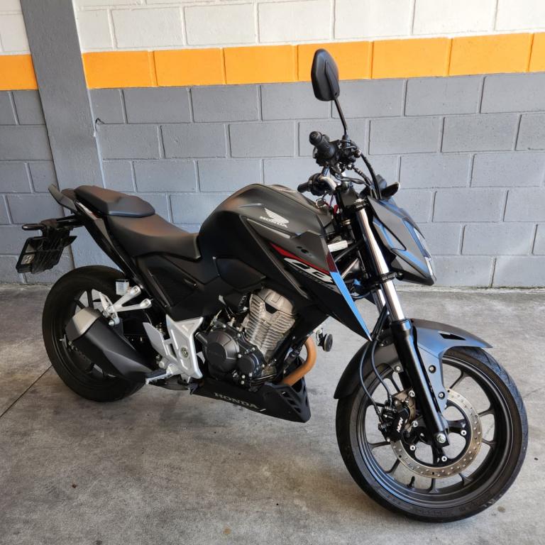 HONDA CB 300 F Twister