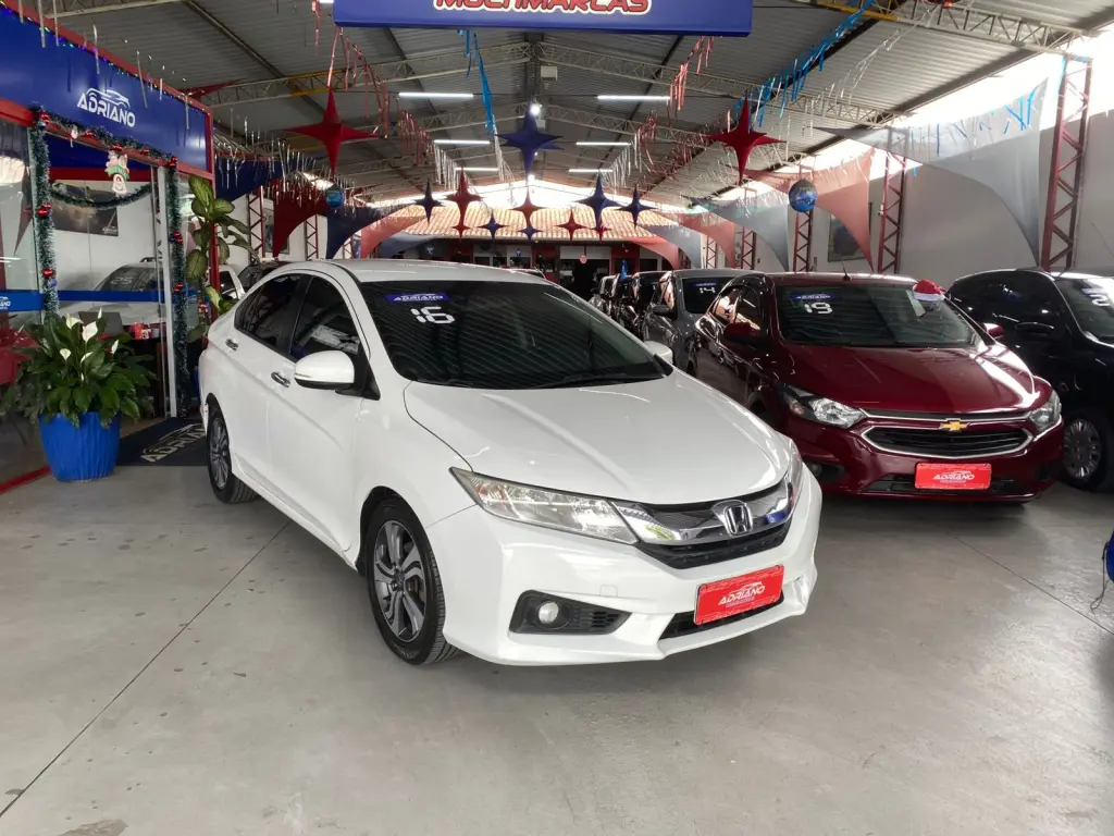 HONDA City Sedan - Foto